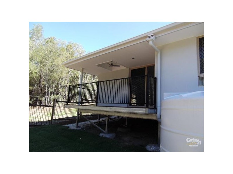 18 Allington Circuit, Maudsland QLD 4210