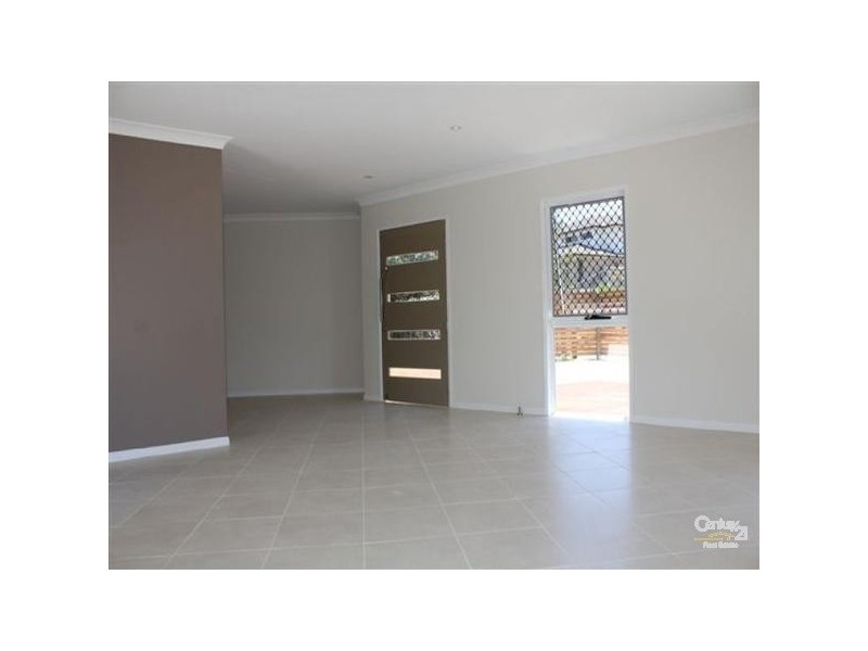 6a Mullingar Place, Carrara QLD 4211