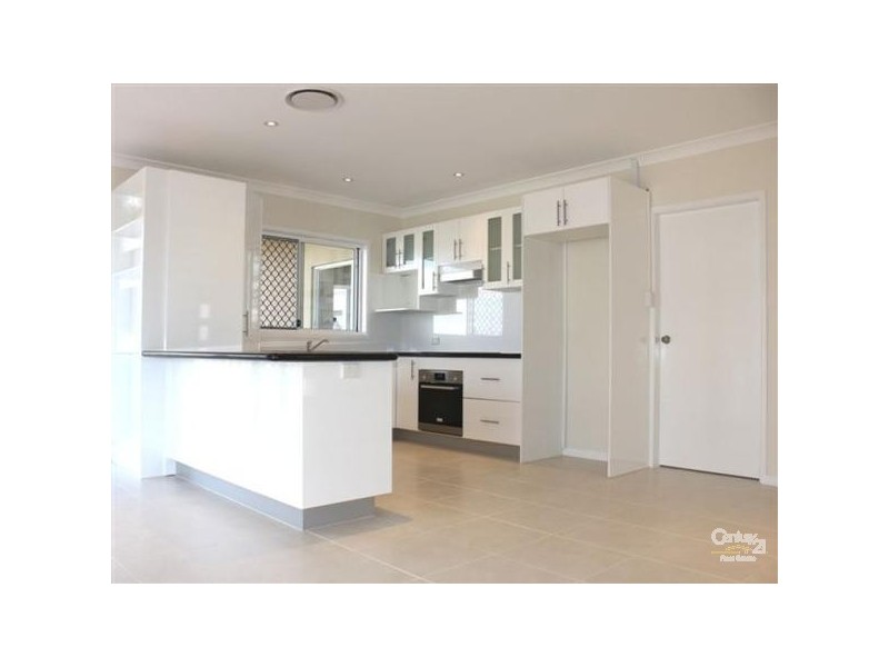 6b Mullingar Place, Carrara QLD 4211