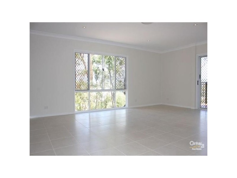 6b Mullingar Place, Carrara QLD 4211