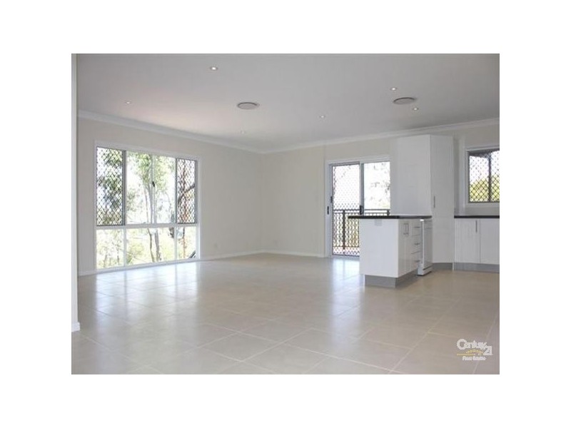 6b Mullingar Place, Carrara QLD 4211