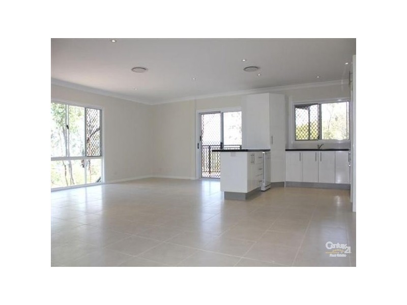 6b Mullingar Place, Carrara QLD 4211