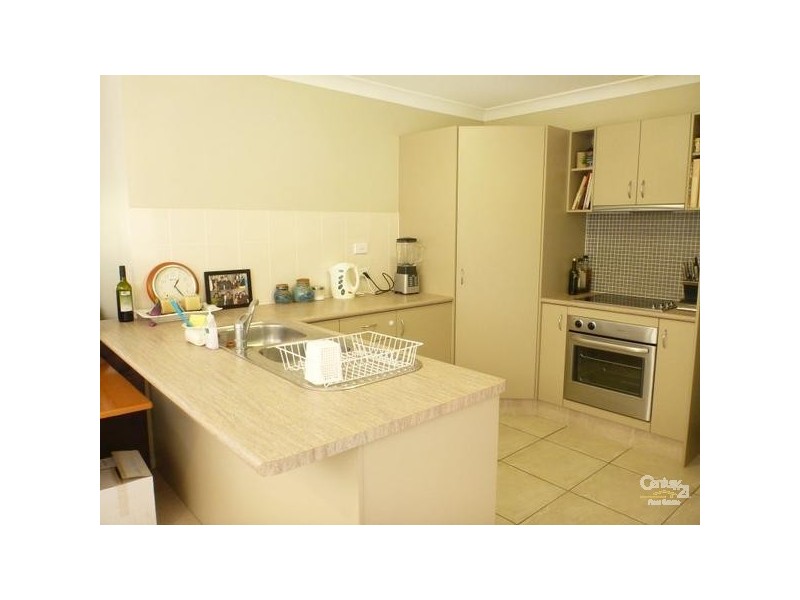 29 Stockdale Street, Pacific Pines QLD 4211