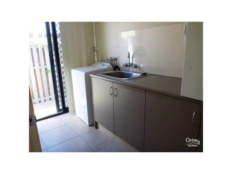 29 Stockdale Street, Pacific Pines QLD 4211