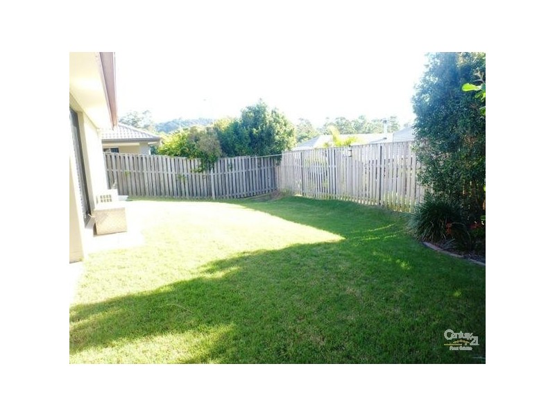 29 Stockdale Street, Pacific Pines QLD 4211