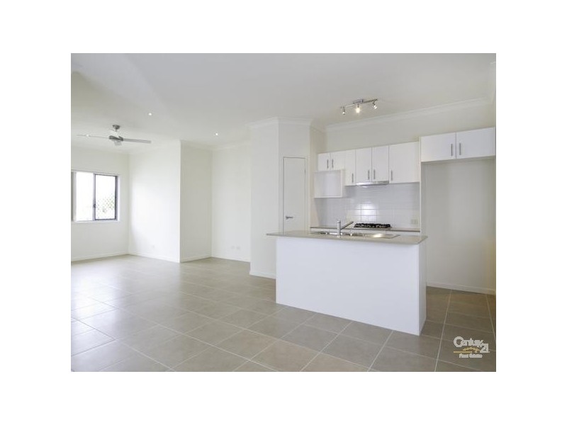 23 Rhodium Drive, Hope Island QLD 4212