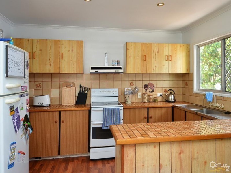 53 Dolphin Avenue, Mermaid Beach QLD 4218