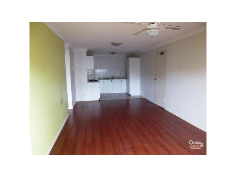 12A/12 Monaco Street, Broadbeach QLD 4218