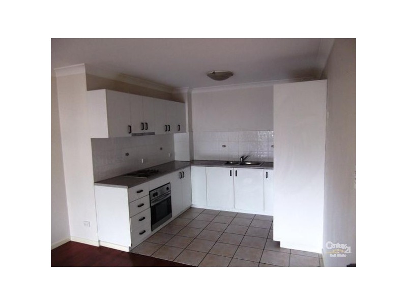 12A/12 Monaco Street, Broadbeach QLD 4218