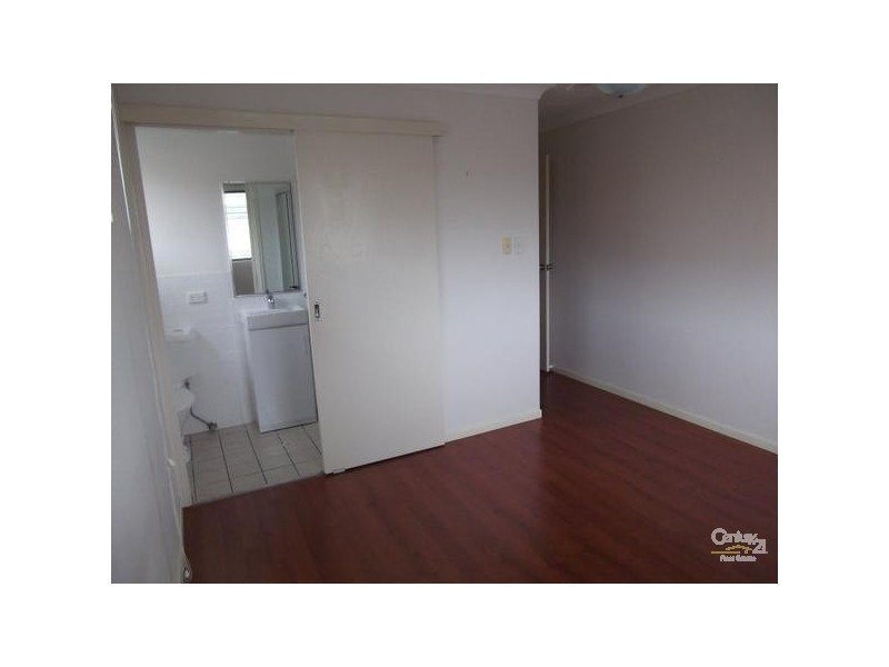 12A/12 Monaco Street, Broadbeach QLD 4218