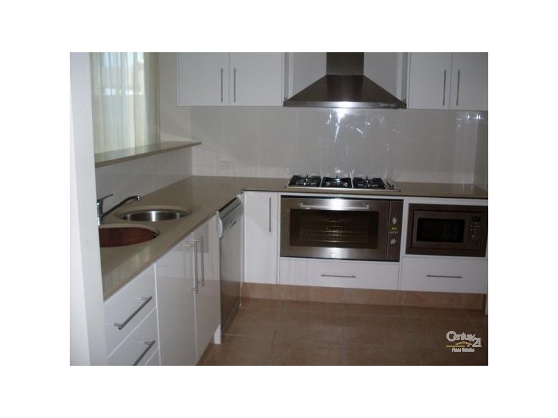 7410 Ellensbrook Drive, Hope Island QLD 4212