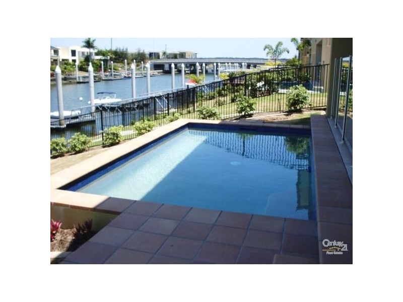 7410 Ellensbrook Drive, Hope Island QLD 4212