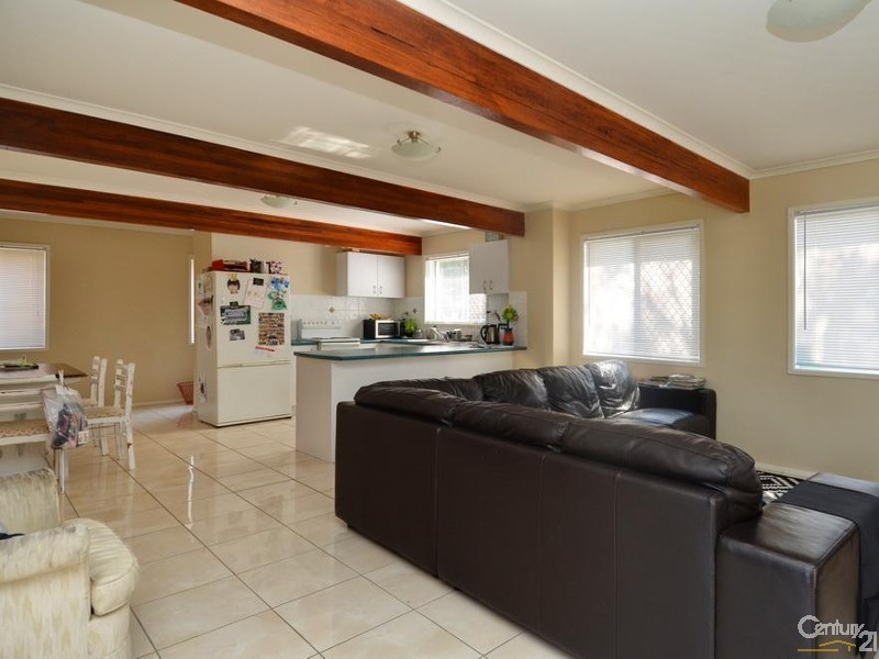 26 Dolphin Avenue, Mermaid Beach QLD 4218