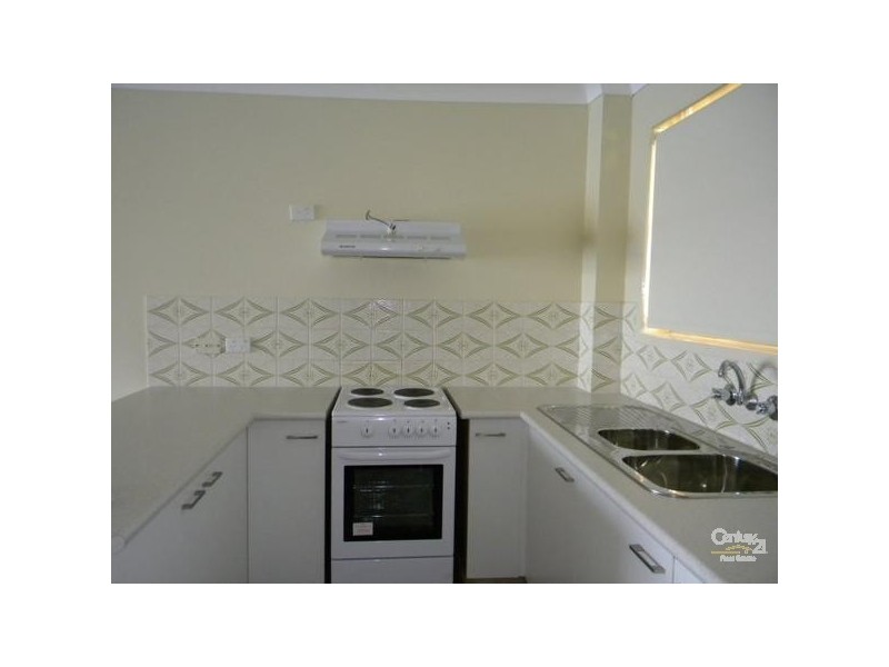 5/27 Duet Drive, Mermaid Waters QLD 4218