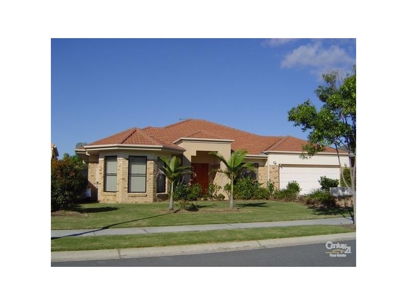 128 Olympus Drive, Robina QLD 4226