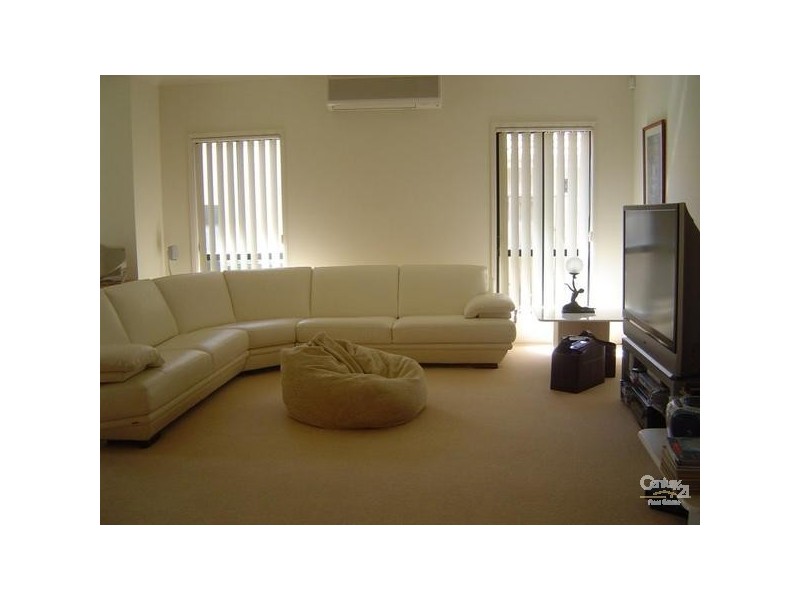 128 Olympus Drive, Robina QLD 4226