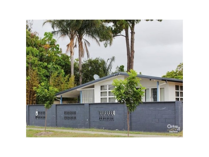 23  Joan Street, Burleigh QLD 4822