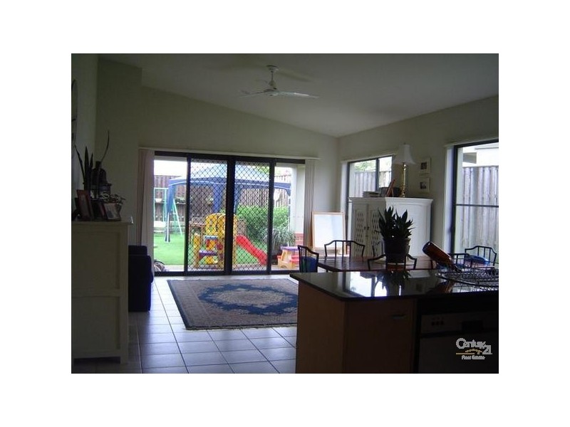 24 Prospect Court, Robina QLD 4226