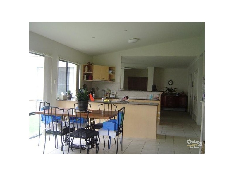 24 Prospect Court, Robina QLD 4226