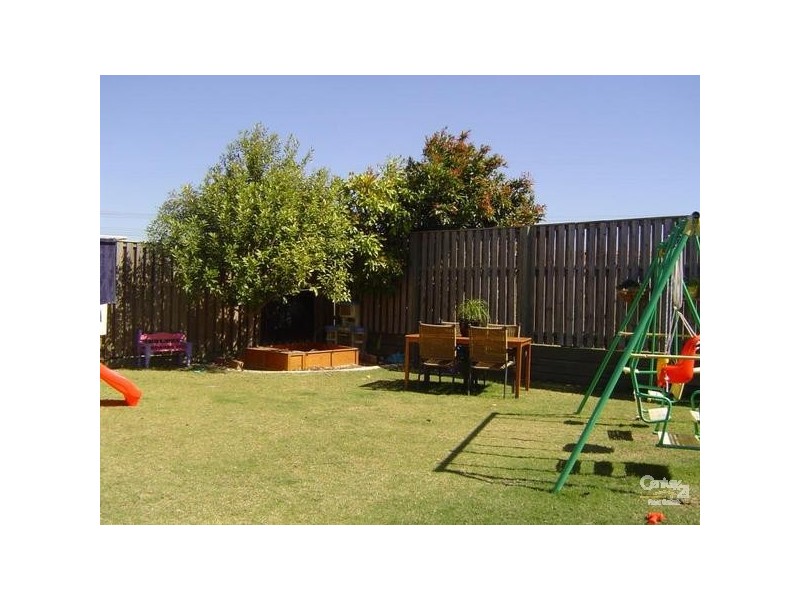 24 Prospect Court, Robina QLD 4226