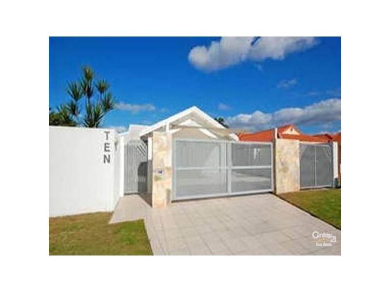 10 Boomerang Cres, Bundall QLD 4217