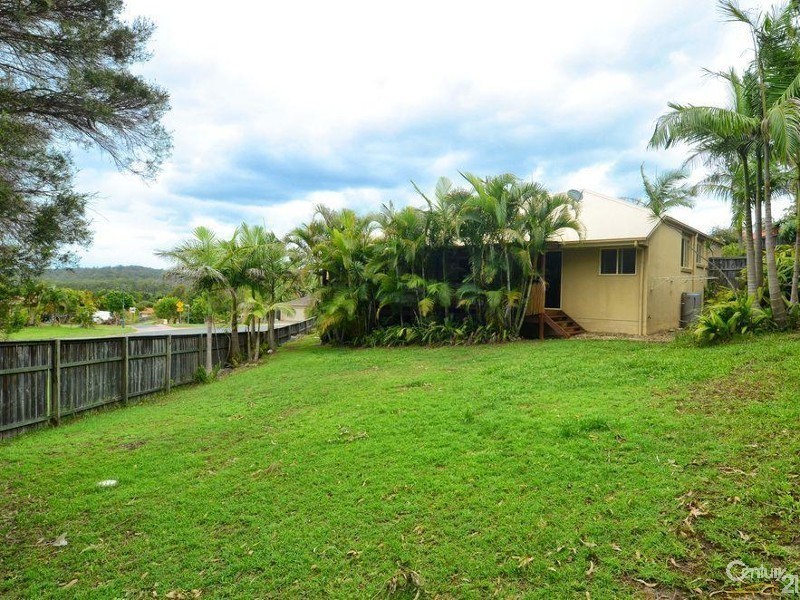 1 Pago Tce, Pacific Pines QLD 4211