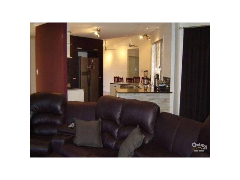 56 Cootharaba Drive, Helensvale QLD 4212