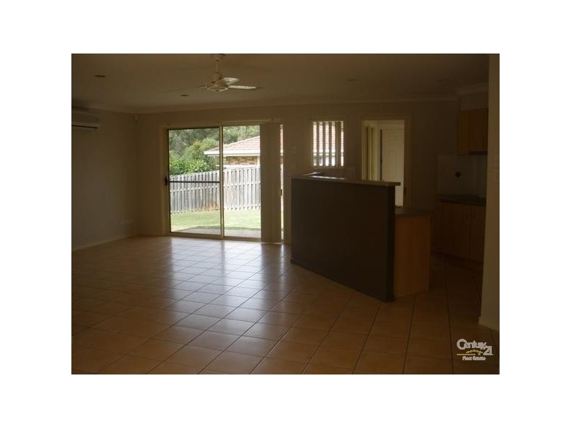 30 Manra Way, Pacific Pines QLD 4211