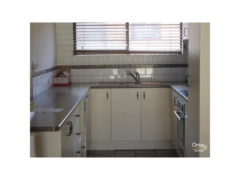 7/22-24 Duet Drive, Mermaid Waters QLD 4218