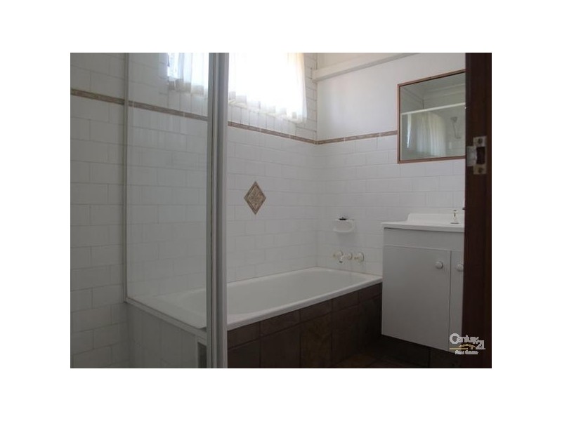 7/22-24 Duet Drive, Mermaid Waters QLD 4218