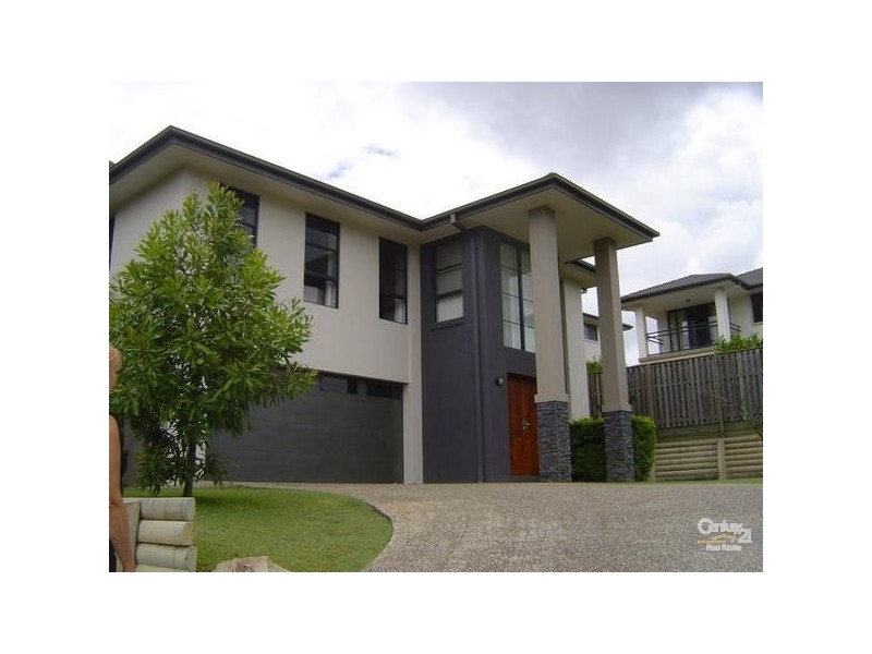 7 Northpoint Close, Robina QLD 4226