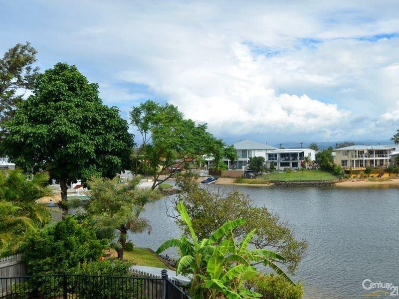 21 Sarasota Key, Broadbeach Waters QLD 4218