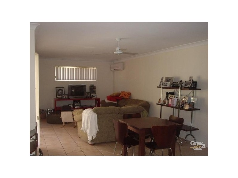 53 Tipuana Drive, Elanora QLD 4221