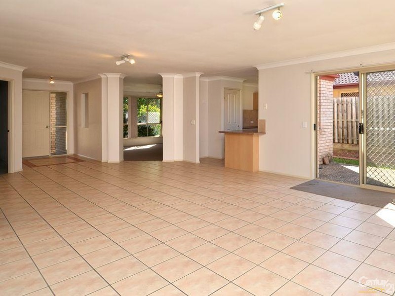 40 Tussock Crescent, Elanora QLD 4221