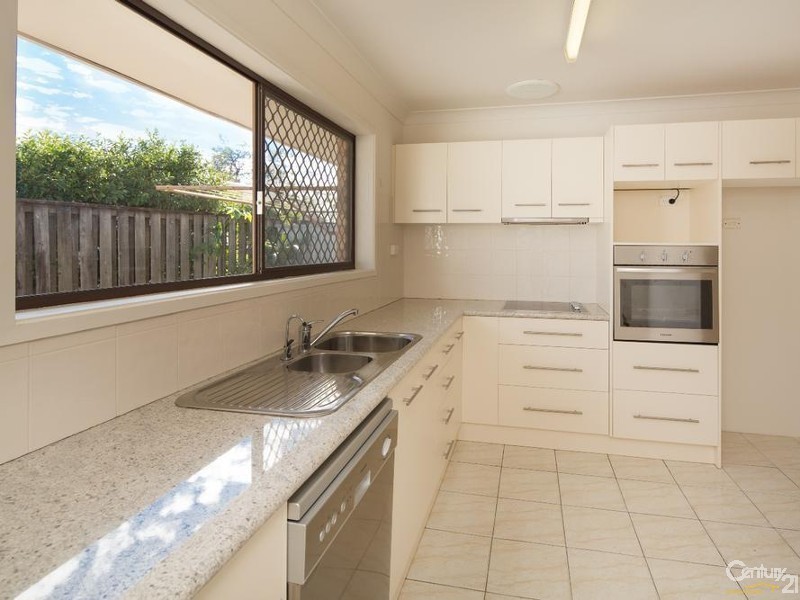 1/6 Doggett Drive, Miami QLD 4220