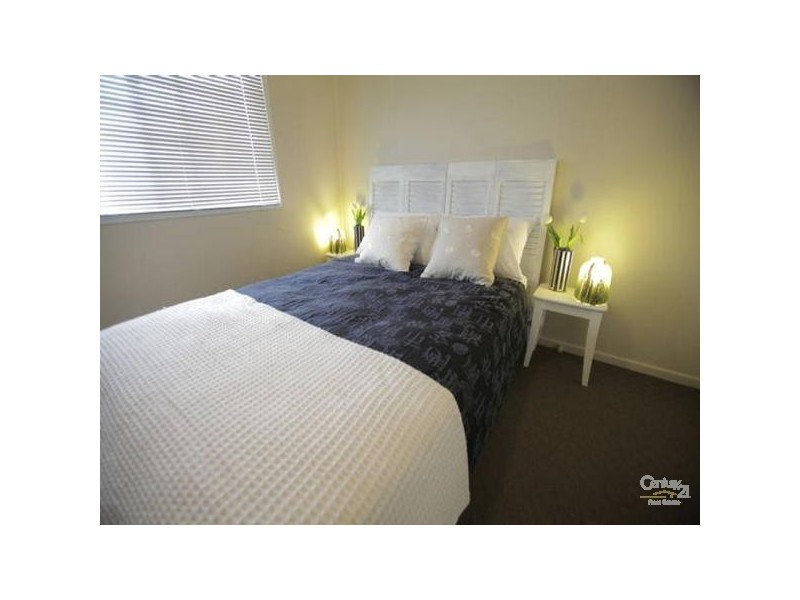 1/31 Sunshine Parade, Miami QLD 4220