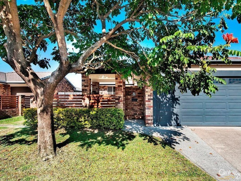 5 Sonama Court, Burleigh Waters QLD 4220