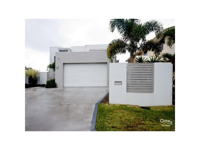 1B Washington Court, Varsity Lakes QLD 4227