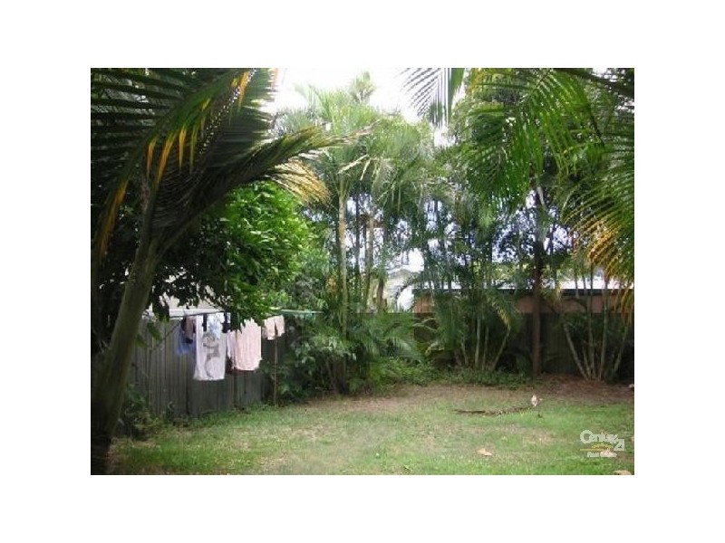 13 Bardon Avenue, Miami QLD 4220