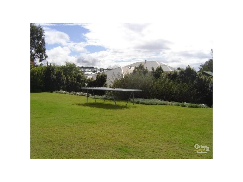 8 Fidelis Place, Coomera QLD 4209
