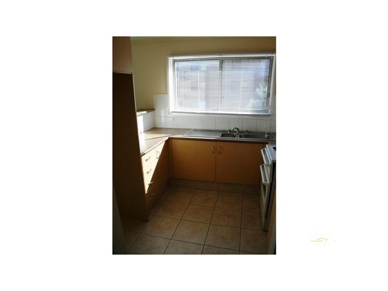 3/25 Armrick Avenue, Broadbeach QLD 4218