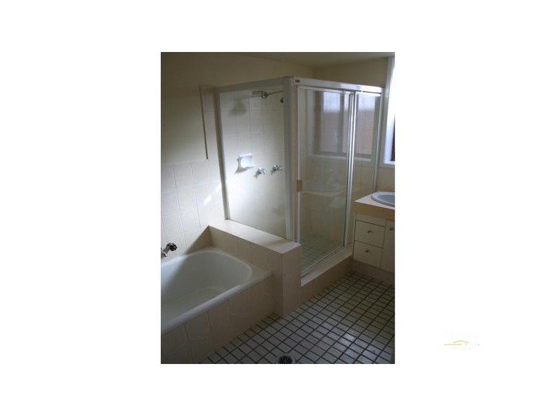 3/25 Armrick Avenue, Broadbeach QLD 4218