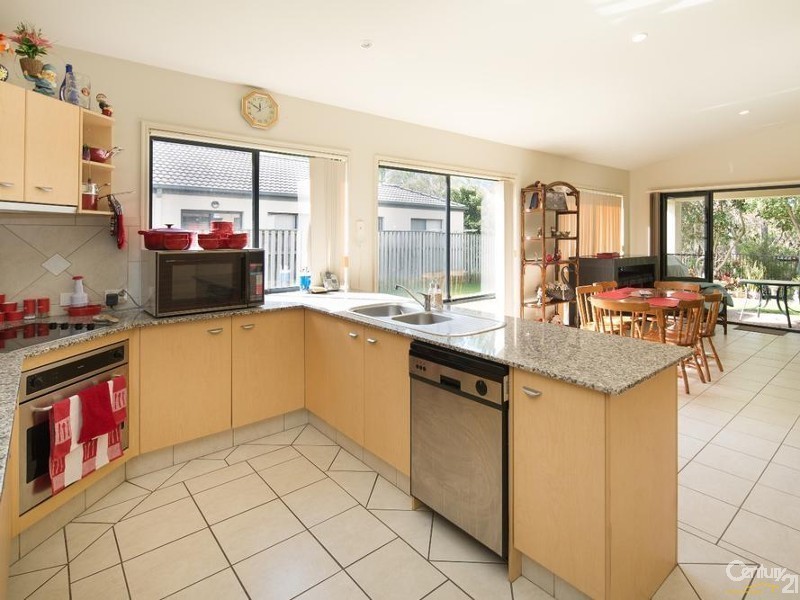 19 Dunstan Drive, Robina QLD 4226