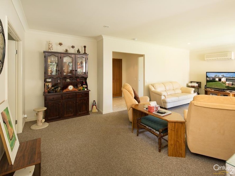 19 Dunstan Drive, Robina QLD 4226