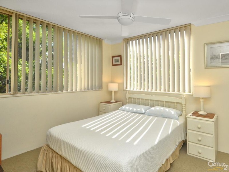 43/15 Santa Monica Road, Miami QLD 4220