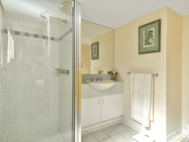 43/15 Santa Monica Road, Miami QLD 4220