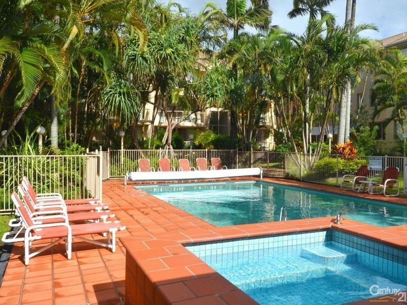 43/15 Santa Monica Road, Miami QLD 4220