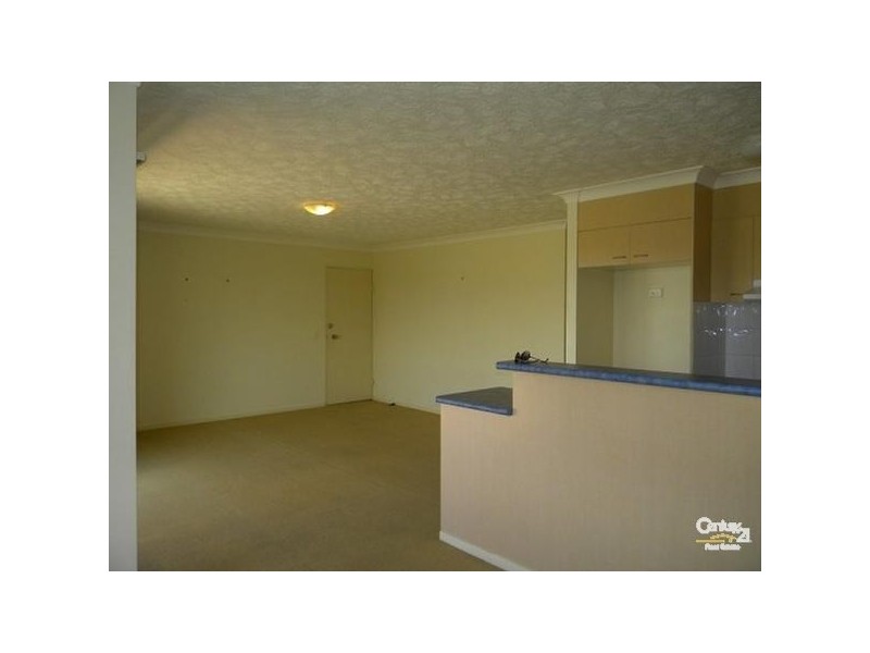 8/2-4 Mountainview Avenue, Miami QLD 4220