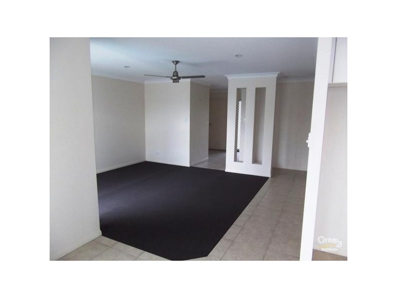 6 Witheren Circuit, Pacific Pines QLD 4211