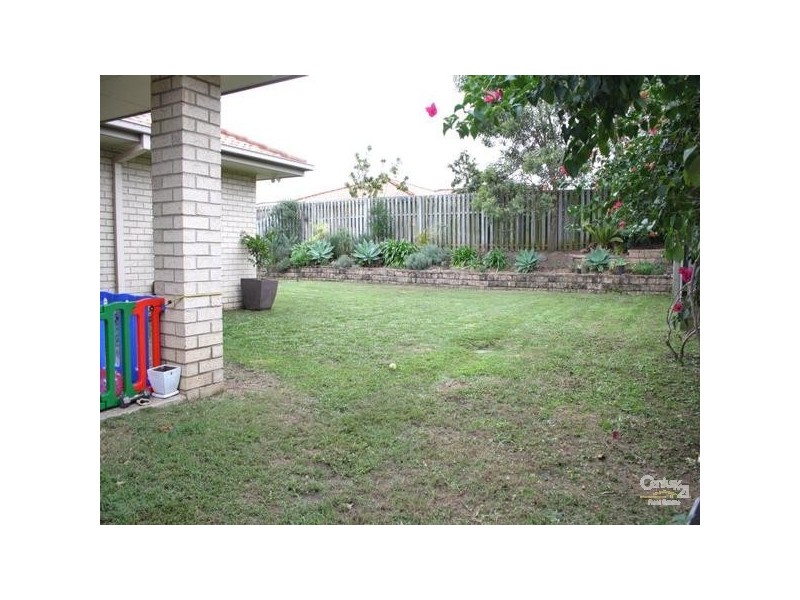 13 Meadowbank Drive, Upper Coomera QLD 4209